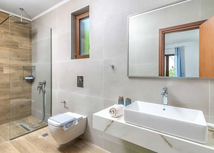 Krini Selini Villa *